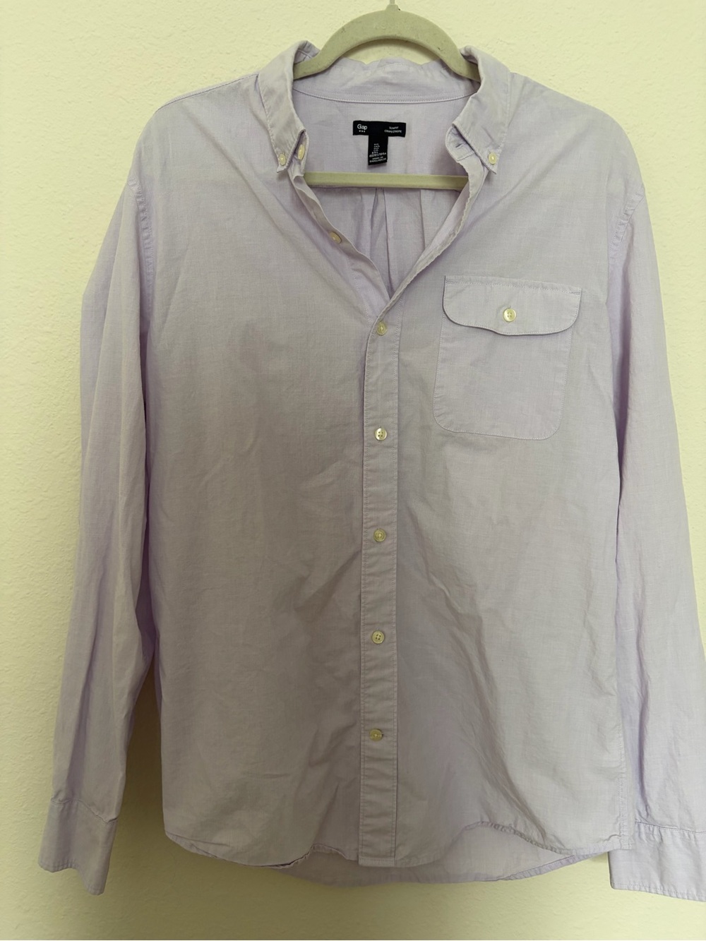 GAP Men's Light Lavender Button-Down Shirt with Chest Pocket
